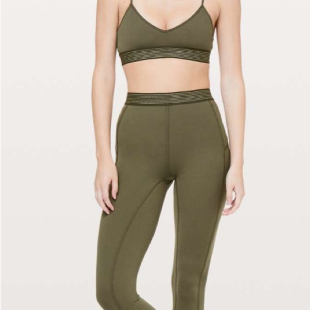 Lululemon Green SET! Gold lining